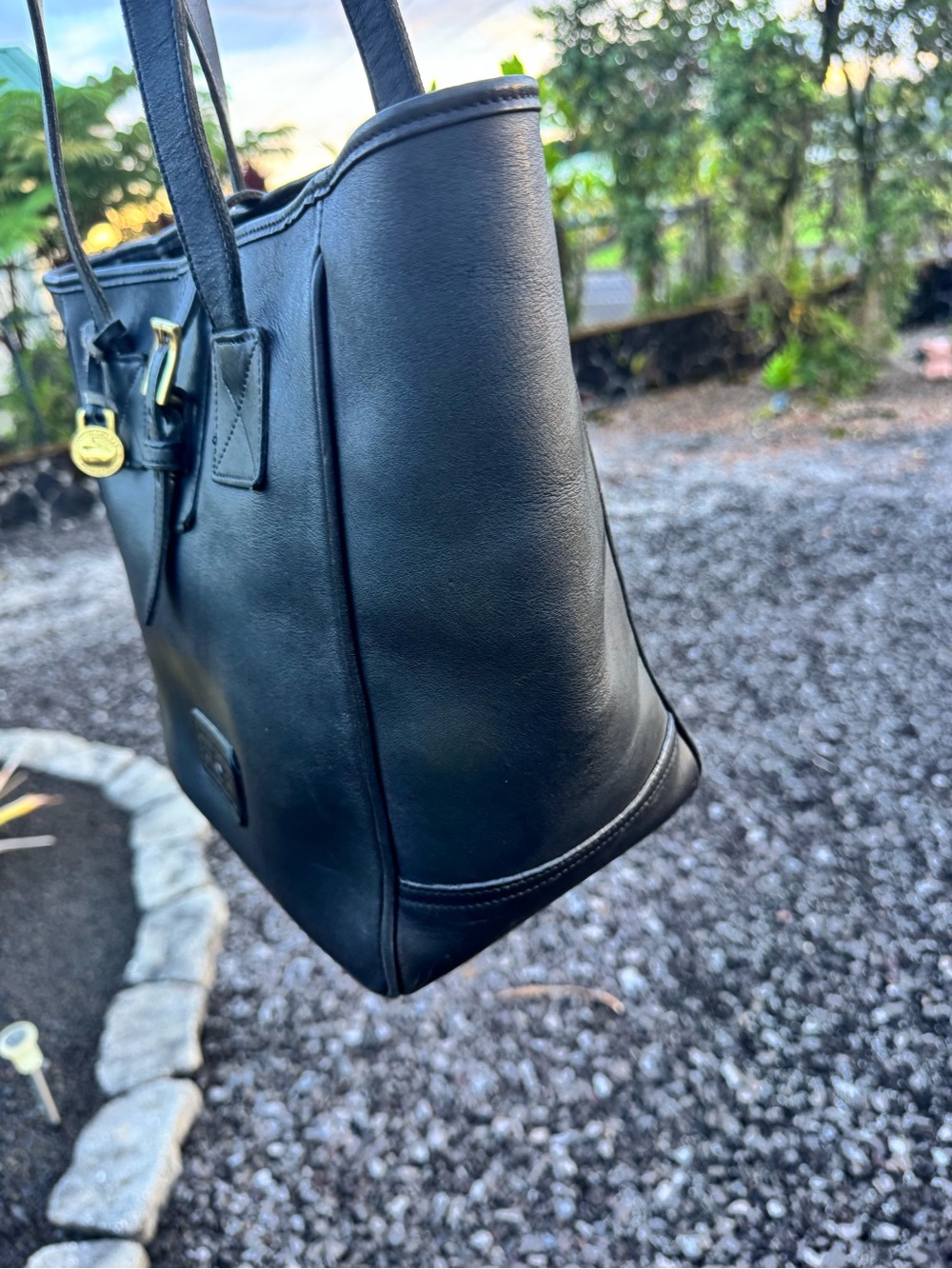 Vintage Dooney & Bourke Black All Weather Leather Tote Made in USA - Picture 9 of 15